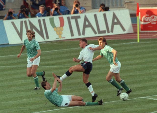 回合都充满 回合都充满