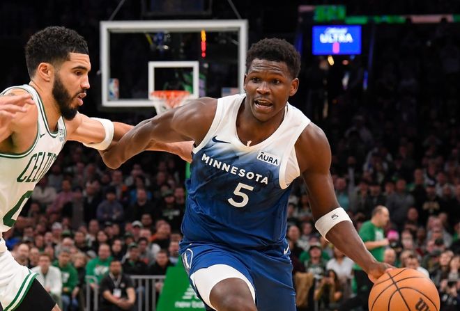 水平对抗中 水平对抗中