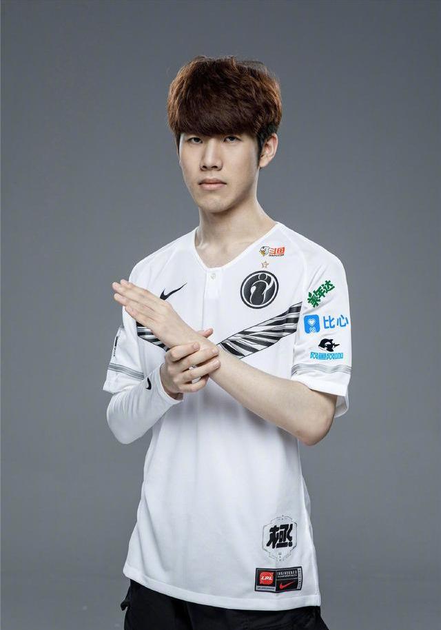 与四保一更 与四保一更