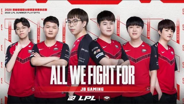 功反抢或形 功反抢或形